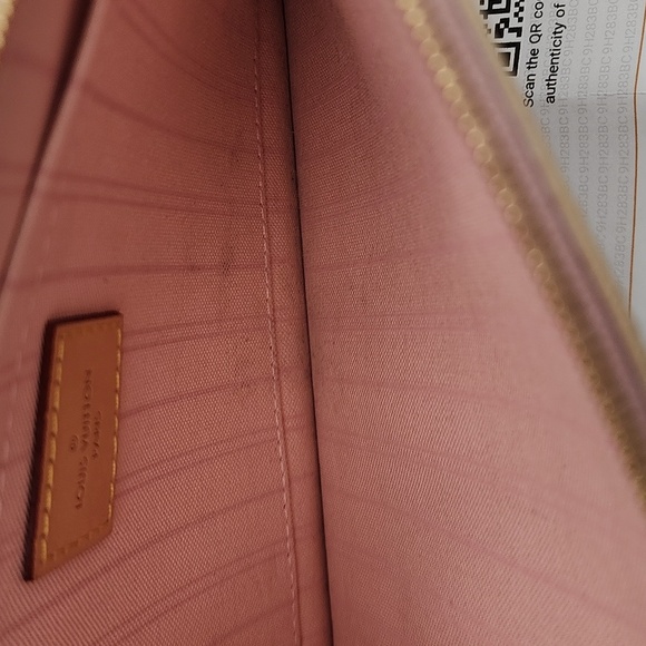 Louis Vuitton Damier Azur Leather Wristlet - Picture 4 of 5